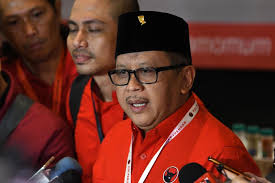 Hakim damis mencoba menggali pengetahuan eko mengenai isi perbicangan antara ihsan yunus dan juliari. Mensos Dan Dua Kepala Daerah Dari Pdip Kena Ott Ini Kata Hasto