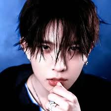 Sticking out of tongue for the picture 😛👅