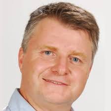 eric.brousseau@dauphine.psl.eu