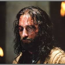 Mina Malek's Instagram, Twitter & Facebook