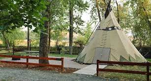 Pin By Wendy Zubin On Northwest Cheapsleeps Oregon State Parks Oregon Travel Half Moon Bay Camping