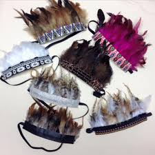 Accessorize with feathers, but not like this. Diy Feather Headband Diy Feather Headband Feather Headband Indian Headband
