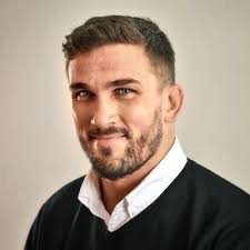 Tom Vickers (@WheresTommyV)