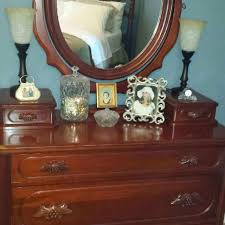 Best Antique 1950 S Cherry Lillian Russell 5 Piece Bedroom Suite For Sale In Murfreesboro Tennessee For 2021