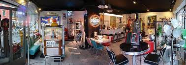 See more of connor franta on facebook. Franta Objekte Designobjekte 50er Jahre 60er Jahre Requisitenverleih Memphis Design In Koln