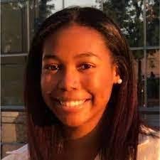 Quincy Summers's Instagram, Twitter & Facebook