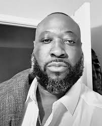 Cobra Kai" Feel the Night (TV Episode 2021)