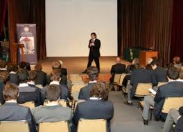 El diseño de esta capilla cuenta con un sello propio del verbo divino, que refleje aún más el espíritu misionero del colegio. Autoridades Academicas Participaron De Encuentro Con Colegio Verbo Divino Uss 2021