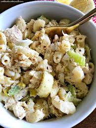 Calories per serving of macaroni salad 99 calories of macaroni, enriched, (0.50 cup elbow shaped) 31 calories of kraft mayo light mayonnaise (mayo), (0.88 tbsp) 17 calories of yoplait fat free greek yogurt, (0.17 serving) Tuna Macaroni Salad Redhead Can Decorate