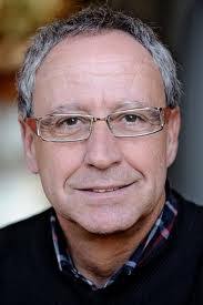 Visegrad Literature :: The page of Rafael Abalos, English Reception