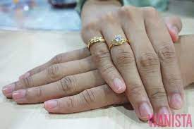 #1 cincin tunang (jari manis kanan), cincin merisik (jari manis kiri). Cincin Risik Dan Cincin Tunang Nak Pakai Dekat Jari Mana Afdzal Adib