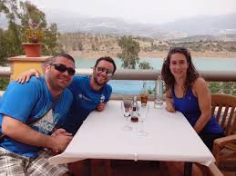 Sus preciosas vistas, junto con sus cuidadas instalaciones, convierten este lugar en un. Camping La Vinuela Camping Vinuela Twitter