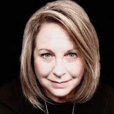 Robyn Rickard's Instagram, Twitter & Facebook