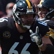 Decastro (abdomen) was listed as a full participant for the steelers ' practice session thursday, brooke pryor of espn.com reports. David Decastro