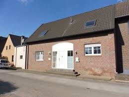 Ihr traumhaus zum kauf in viersen finden sie bei immobilienscout24. Haus Zum Verkauf Falkenweg 9a 41751 Viersen Viersen Kreis Mapio Net