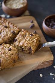 Instead of using all oats, i used a mixture of both oats and kodiak cakes mix. Whole Wheat Oatmeal Chocolate Chip Snack Bars Lovely Little Kitchen