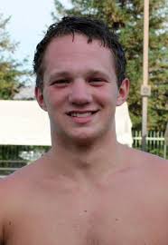 Leopard freshman Tyler Hunt has made an immediate impact on the swimming and diving team after making the transition from water polo, helping lead the men&#39;s ... - Tyler_Hunt-bio