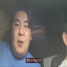 격한 무브먼트에 같이 떨리는 마젠타의 마음 ㅋㅋㅋㅋ