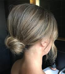 She then loosely gathered a small section at the top of. 21 Super Easy Updos For Beginners To Try In 2021