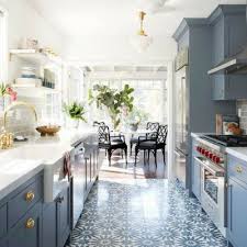 Mutfak Boya Renkleri Nasil Olmalidir 20 Guzel Ornek Evde Mimar 2020 Yeni Mutfak Modelleri Mutfak Zemini Mutfak Fikirleri