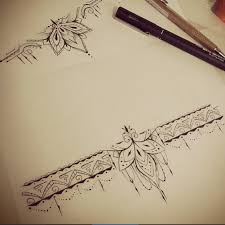 Pin De Nikkiciara Signorovitch En Ink Tatuajes Ligueros Tatuaje De Encaje Tatuaje De Pulsera 2 ventajas de un tatuaje delicado. tatuajes ligueros