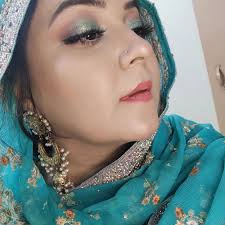 Huma afzal homebased saloon...