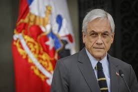 Piñera explicó en cadena nacional que el jueves 28 de enero llegarán al país «casi dos millones de según detalló el mandatario, la vacunación empezará con el grupo de población de mayor riesgo. Presidente Pinera Abordo Avances De Ensayos Clinicos Sobre Vacunas Contra Covid 19 En Chile Diario Financiero