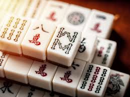Similar to poker, the goal in mahjong is to get the highest combination of tiles which are called sets. 8 Mind Blowing Mahjong Facts Reader S Digest Canada