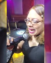 Alvin al estilo de Marc Anthony ☆ Viernes de Rumba "Talent Night" en 809  Restaurant & Sport Bar ☆ Entrada Gratis ☆ 3710 W. Waters Ave. Tampa FL  33614 ☆ Reservaciones 813•325•7456 🎉🎤🎶🎉 #lasuperkarina  #ensintoniaconkarina #tampaflorida ...