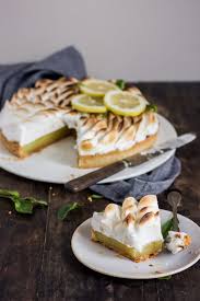 Tarte Au Citron Meringuee Vegan Meringue A L Aquafaba Recette Tarte Au Citron Dessert Alimentation