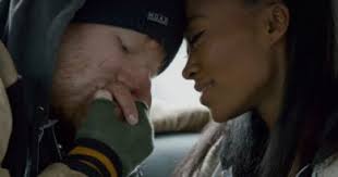 Sandy "Me Espera" e confira o ranking de clipes mais vistos