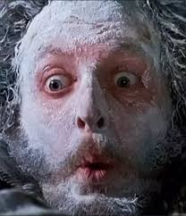 Happy Halloween! Lynze and I are supposed to be vampires. But, I feel like  I just look... really unhealthy 😂 Like a vampire with scurvy or something.  Have fun tonight... and don't