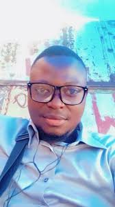 OKAY.... aujourdhui jaimarais honoré une personne que j'aime tellement. Une  référence, une benediction pour moi @Denamwana please help me celebrate  this amazing soul. it's NOT her birthday but I just want us