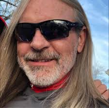 Tim McGraw has shaved his head! Buff and Bald summer 🔥