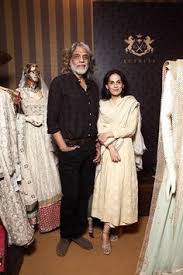 10 Kotwara Men Ideas Indian Couture Men Fashion The collection, 'the maharaja of madrid' is a fantasy voyage of a monarch fascinated by the spanish art and customs. 10 kotwara men ideas indian couture
