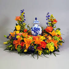 Our store also offers grooming, training, adoptions, veterinary and curbside pickup. Sympathy Porterfields Flowers