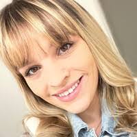 Amber Messick's Instagram, Twitter & Facebook