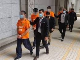 Satu lagi video kp sprm muncul. Sprm Tahan 2 Pegawai Kerajaan 3 Pengarah Syarikat Perkapalan