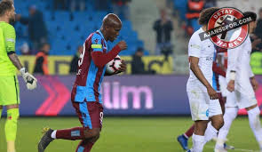 Böyle bir durumda yeni transfer koita'nın yanı sıra ekuban ve nwakaeme'nin de yedek kalması gündeme gelecek. Caleb Ekuban Ve Nwakaeme Trabzonspor U Tasimaya Devam Ediyor Ajansspor Com