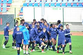 Fixtures, results, matches, standings table, team form, general and bet statistics. Fc Botosani Mai PregÄƒteste Aducerea Unui Fotbalist Din StrÄƒinÄƒtate Am Avut O Negociere Mai Lunga Cu El