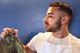 Il vintage contemporaneo di Diego Pani al Marco Polo di Ventimiglia