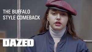 Fakat asıl yükselişi bir reklam filmi sayesinde. 80s Style Icon And Buffalo Boy Barry Kamen Dies Aged 52 Dazed