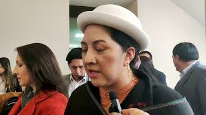 🧀☕️🥐¡𝑺𝒂𝒃𝒐𝒓𝒆𝒔 𝒒𝒖𝒆 𝒆𝒏𝒂𝒎𝒐𝒓𝒂𝒏! El #Ambato, en este feriado:  Ven y disfruta de la Feria Nacional del Queso, Chocolate y Pan de Ambato.🥰  Una experiencia única, llena de delicias y tradición. 11, 12