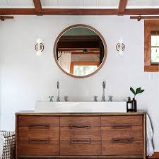 An antique mirror, easy to find at any antique shop, is an ideal option since mirrors belong in the bathroom, anyway. Vintage Bathroom Ideas