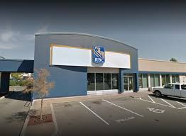 Rcmp Investigating Bank Robbery At Rbc Bank In West Shore Town Centre
