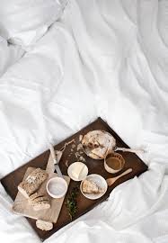 breakfast in bed http www littleupsidedowncake com foodstyling