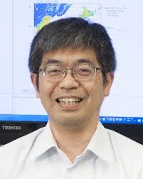 地球環境科学専攻 地球⽔循環科学講座 Global Water Cycle 雲降⽔科学研究室 坪⽊ 和久 Laboratory of Met