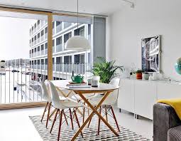 Bjurfors Uppsala On Instagram Valkommen Till Denna Moderna Och Stilrena 1 A Attraktivt Pendlarlage Och Ikea Dining Table Ikea Dinning Room Ikea Dining Room