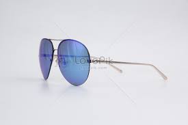 Dia mencoba untuk melupakan, namun rasa penasaran terus menyelimuti pikirannya. Peta Produk Kaca Cermin Mata Hitam Ray Ban Gambar Unduh Gratis Imej 500556770 Format Jpg My Lovepik Com