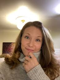 Hello amazing women, I read the posts and sometimes comment, and I have to  say I truly find this group to be so interesting, beautiful and playful. A  big thanks to all